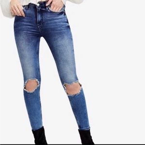 Free People High Rise Skinny Busted Knee
